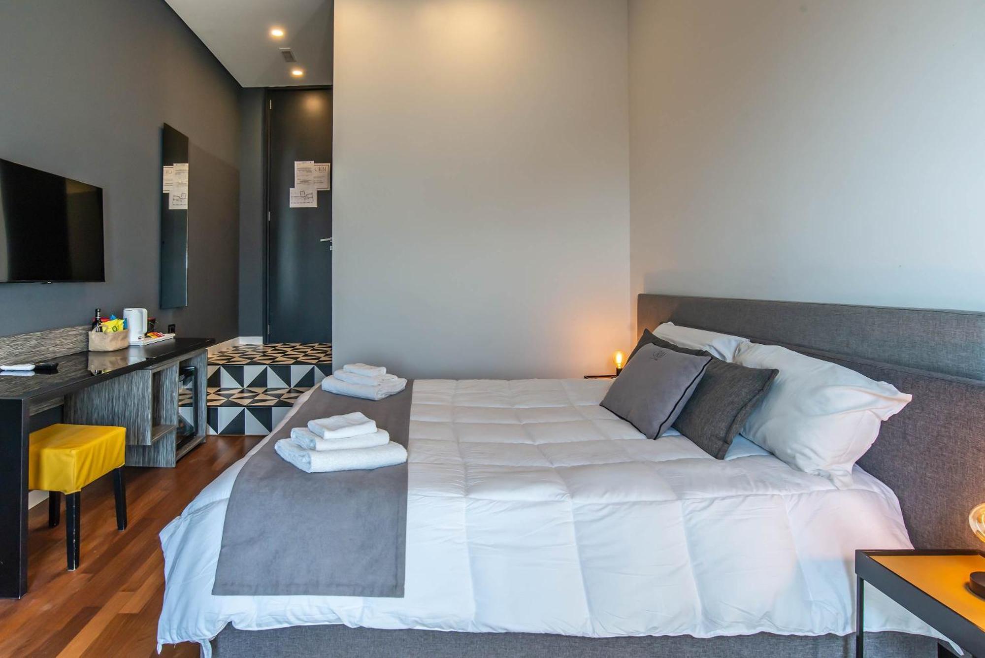 Gram Suites نابولي المظهر الخارجي الصورة